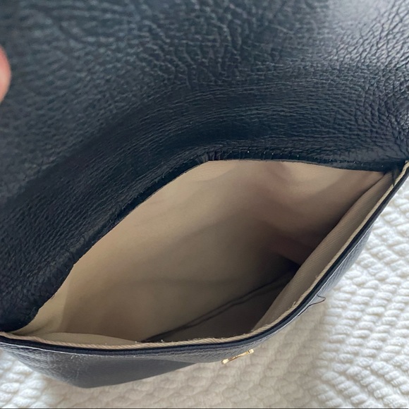 Black Genuine Leather Purse - Picture 3 of 6